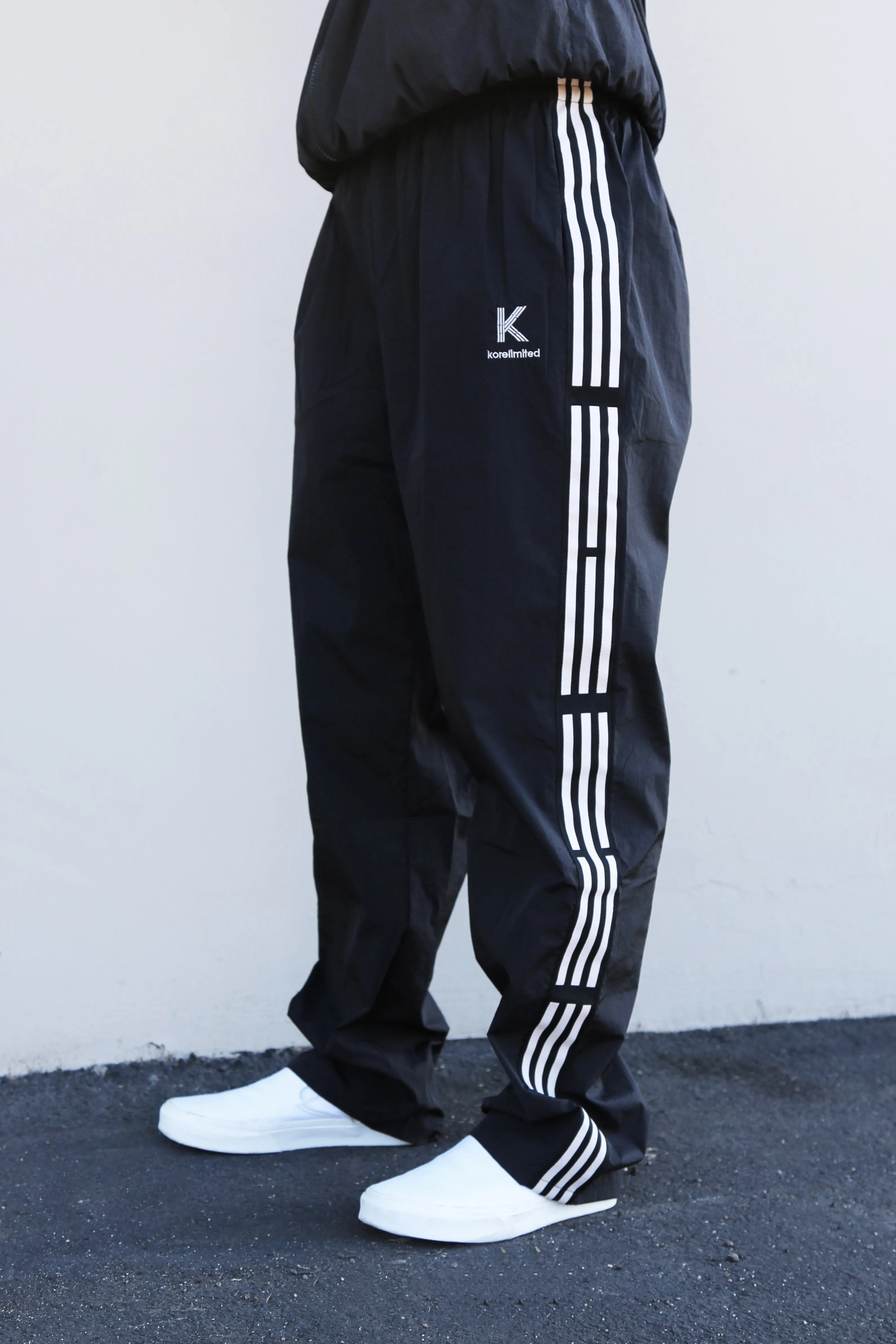 3456 TRACK SUIT PANTS (BLACK)