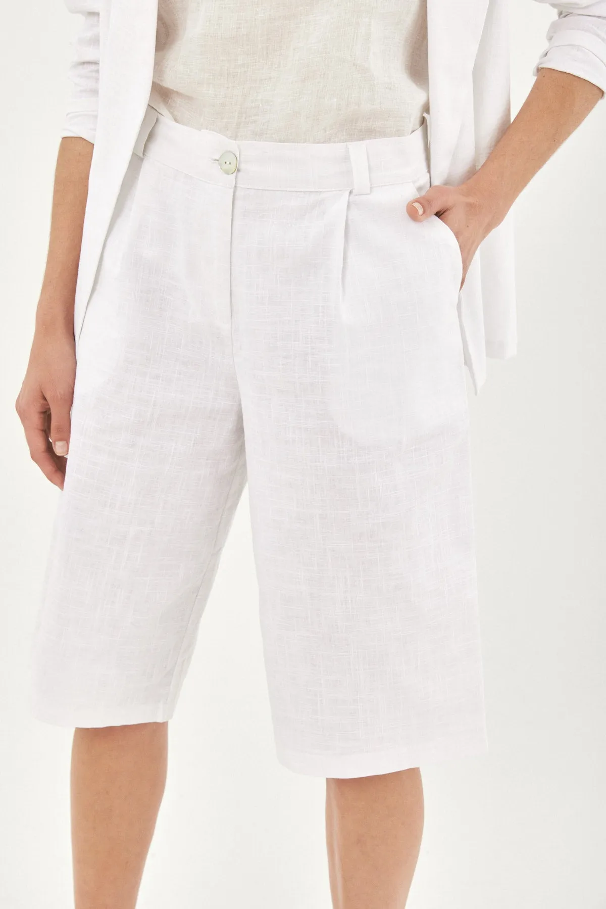 LINEN BERMUDA PANTS - WHITE