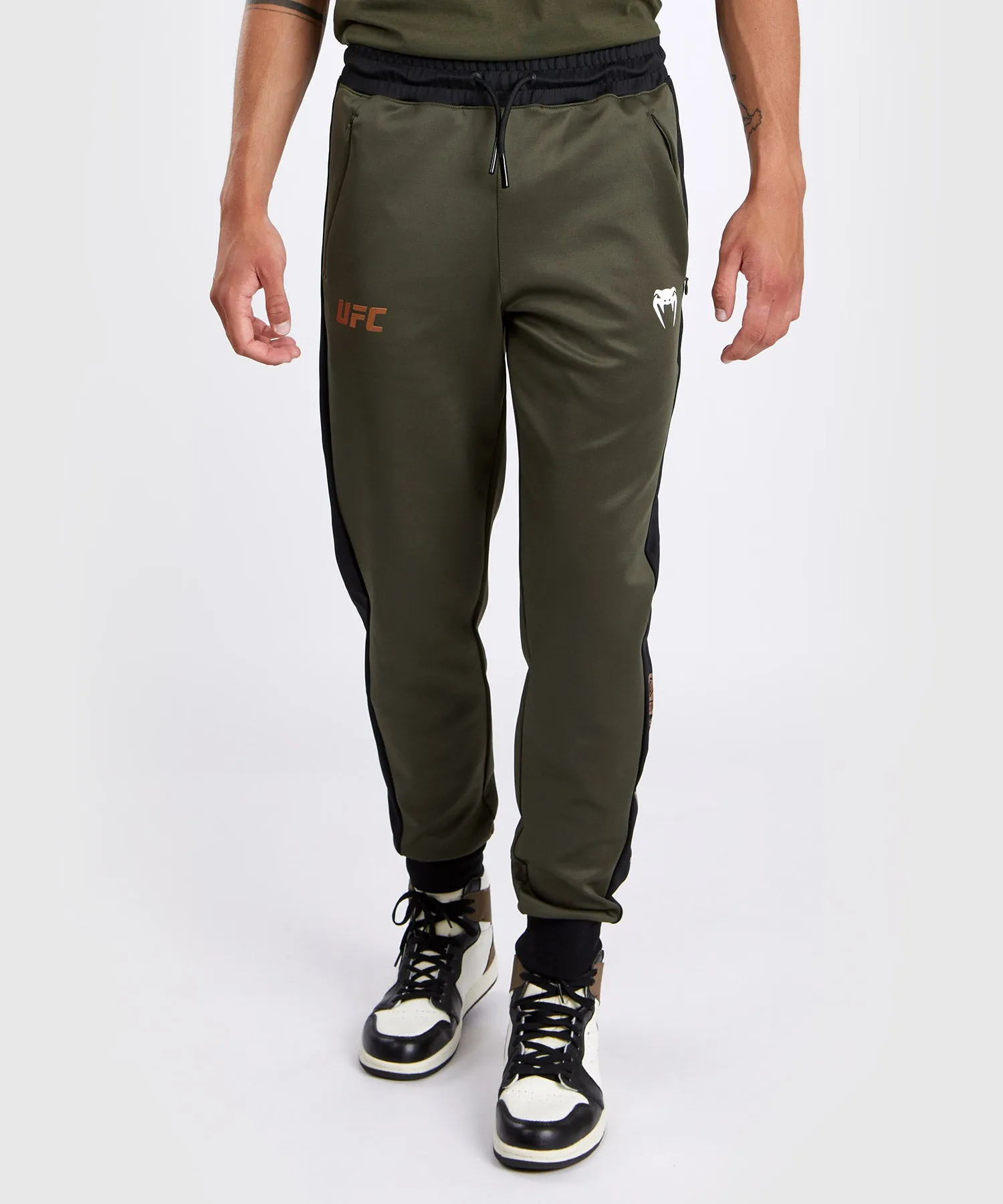 UFC Adrenaline by Venum Fight Week Men’s Performance Jogging Pants - Khaki/Bronze